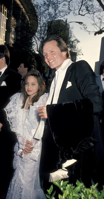 Como han cambiado: Angelina Jolie y John Voight