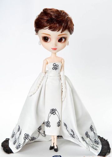 Pullip Sabrina: otra de Audrey