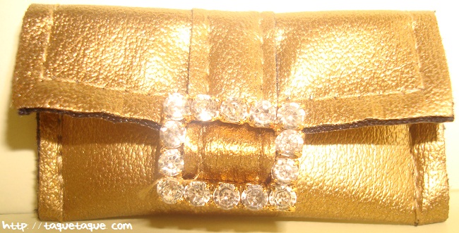 Barbie Silkstone Je ne sais quoi: clutch (bolso de mano) dorado con cierre de brillantes