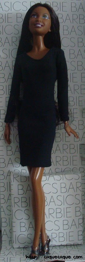 Barbie Basics LBD #10: foto de la muñeca y del vestido, más de cerca