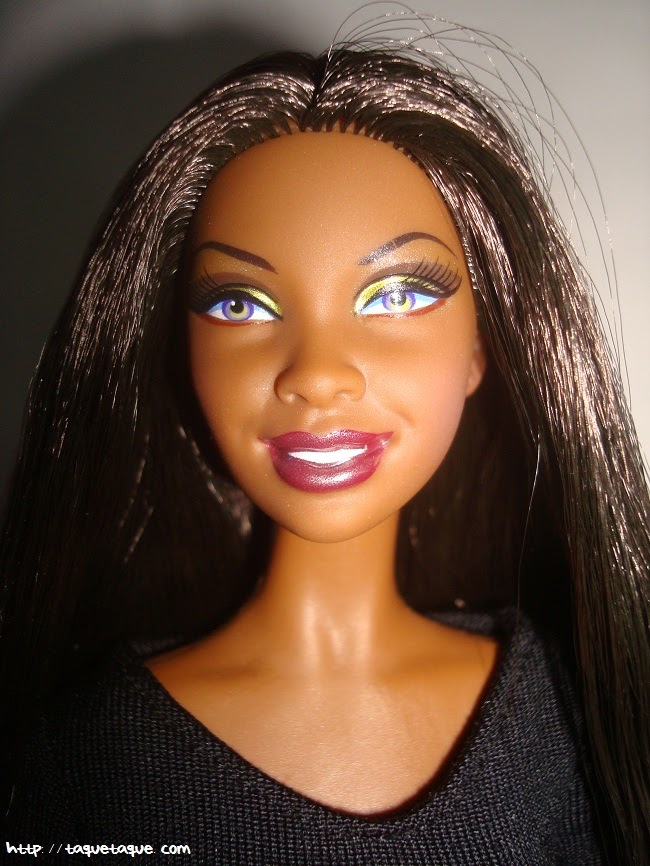Barbie Basics LBD #10: otro primer plano más
