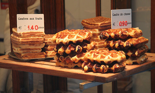 Bruselas Valonia: Gofres belgas con chocolate belga o con frutas