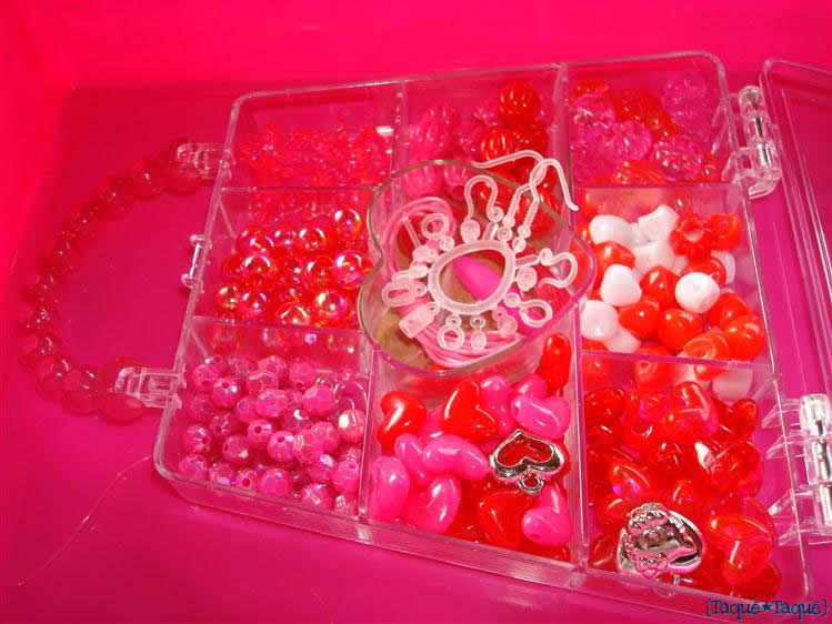 Kit de abalorios de Hello Kitty para niñas de 6 o más años de Toys R Us