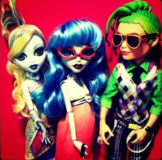 Dawn of the Dance (II): Lagoona, Ghoulia y Deuce