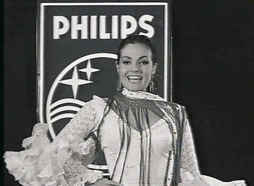 Carmen Sevilla anunciando en la tele los electrodomésticos Philips Carmen Sevilla anunciando en la tele los electrodomésticos Philips