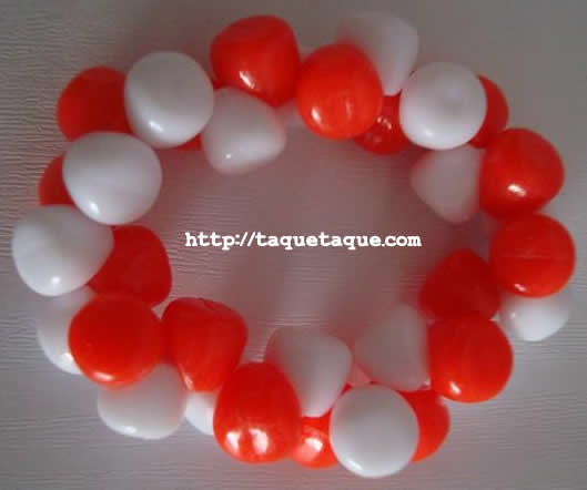 pulsera roja y blanca pulsera roja y blanca