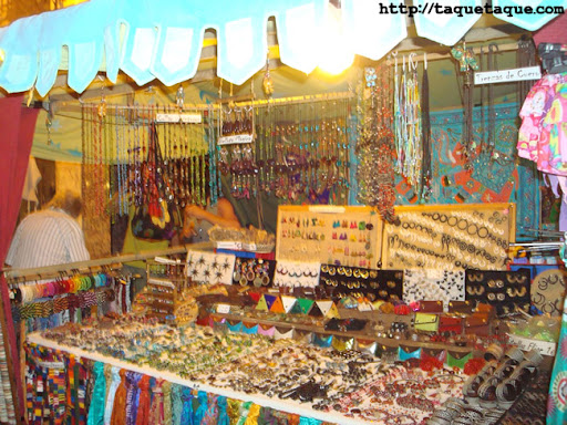artesanía (abalorios y otros complementos) en el mercadillo del mar de Estepona (Málaga), (16 y 17 de julio de 2011) artesanía (abalorios, y otros complementos) en el mercadillo del mar de Estepona (Málaga), (16 y 17 de julio de 2011)