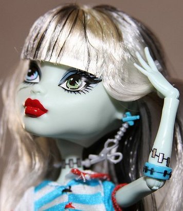 Monster High - Classroom Playset - Frankie y la Economía Doméstica (Home Ick) Monster High - Classroom Playset - Frankie y la Economía Doméstica (Home Ick)