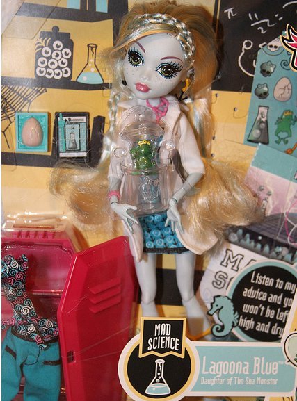 Monster High - Classroom Playset - Lagoona Blue y Ciencia Loca (Mad Science)