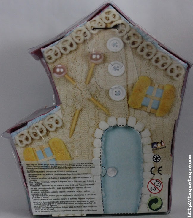 mini Lalaloopsy Mittens Fluff 'n' Stuff en su caja (vista posterior)