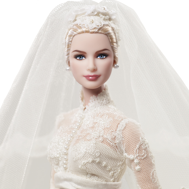 BFMC Grace Kelly The Bride Doll, diseñada por Robert Best BFMC Grace Kelly The Bride Doll, diseñada por Robert Best