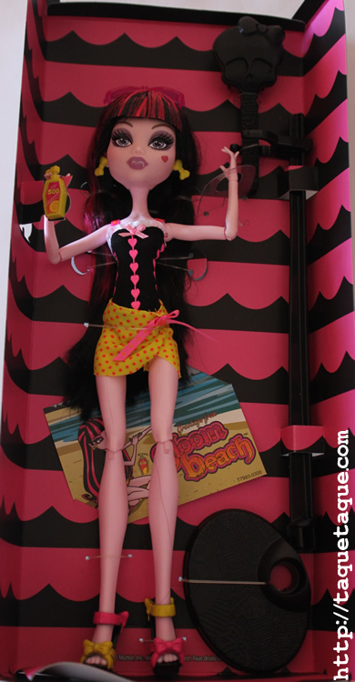 mi Draculaura Gloom Beach mi Draculaura Gloom Beach