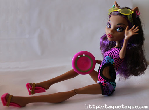 mi Clawdeen Gloom Beach