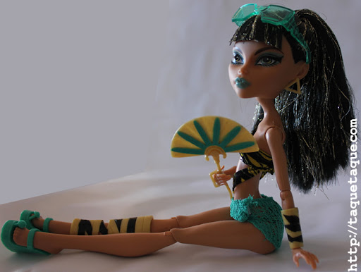 mi Cleo Gloom Beach