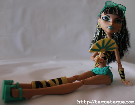 mi Cleo Gloom Beach