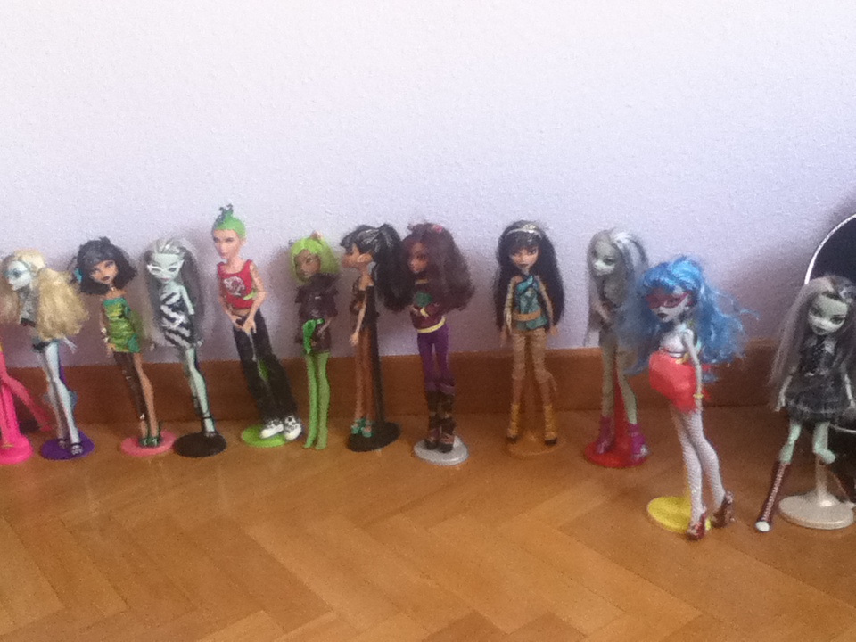 SANDRAHIGH: algunas de sus Monster High SANDRAHIGH: algunas de sus Monster High