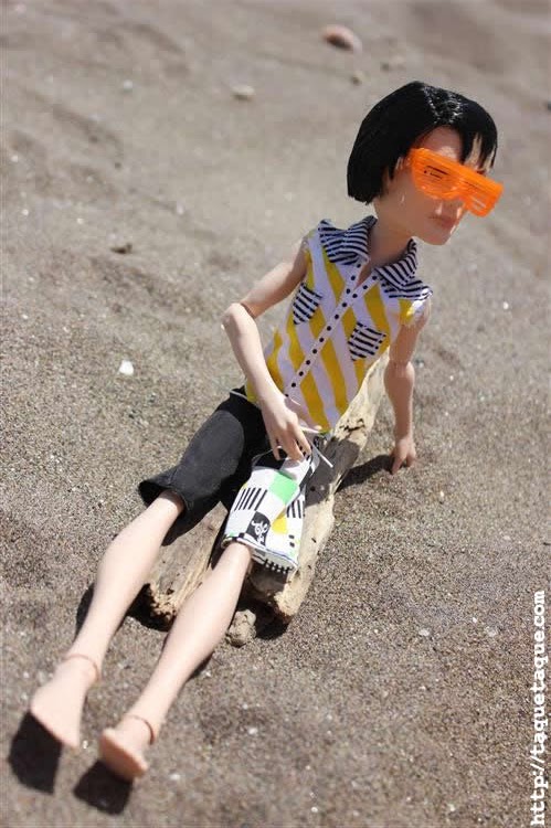 mis Monster High Gloom Beach en la playa (Estepona - Málaga) mis Monster High Gloom Beach en la playa (Estepona - Málaga)
