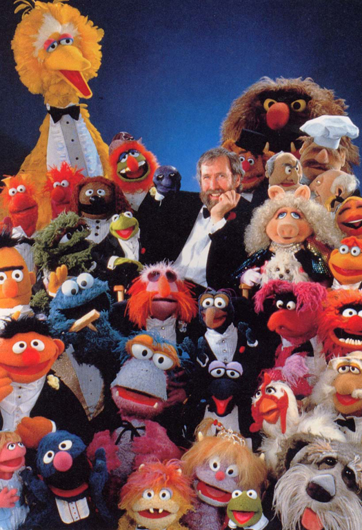 Jim Henson con algunos de sus personajes más famosos Jim Henson con algunos de sus personajes más famosos