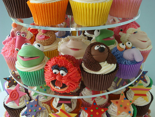 Torre de Cupcakes de los Teleñecos (The Muppets Show) de The Blog Cupcake Torre de Cupcakes de los Teleñecos (The Muppets Show) de The Blog Cupcake
