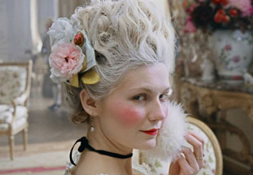 Kirsten Dunst como "Marie Antoniette" Kirsten Dunst como "Marie Antoniette"