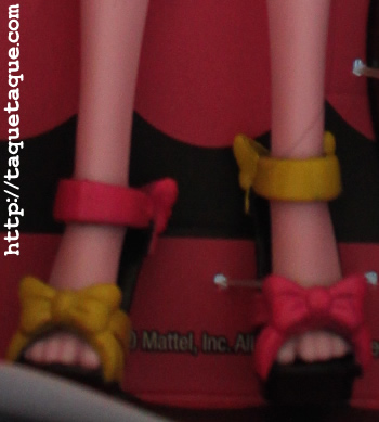 mi Draculaura Gloom Beach mi Draculaura Gloom Beach