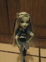 Las Monster High de Sofy: Frankie School's Out Las Monster High de Sofy: Frankie School's Out