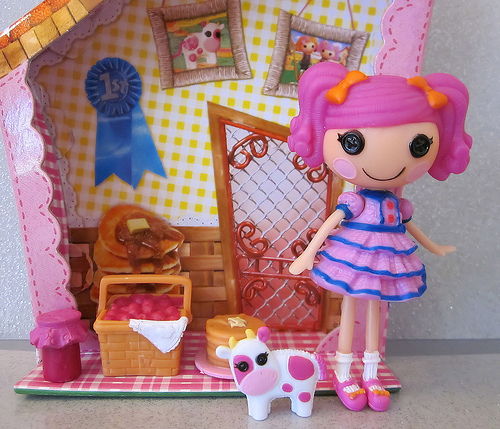 mini Lalaloopsy mini Lalaloopsy
