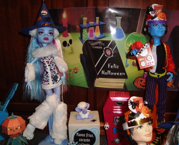 Fiesta DIY de Halloween de Helena y sus hijas Fiesta DIY de Halloween de Helena y sus hijas