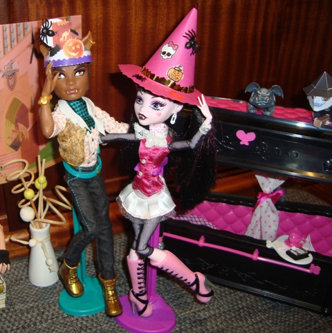 Fiesta DIY de Halloween de Helena y sus hijas Fiesta DIY de Halloween de Helena y sus hijas