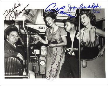 The Honeymooners: los Kramden (Jackie Gleason y Audrey Meadows) y los Norton (Art Cartney y Joyce Randolph