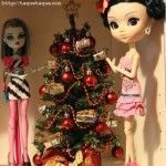 Feliz Navidad 2011, con mi primera Monster High (la Frankie de la colección Dawn of the Dance) y mi Pullip Saras