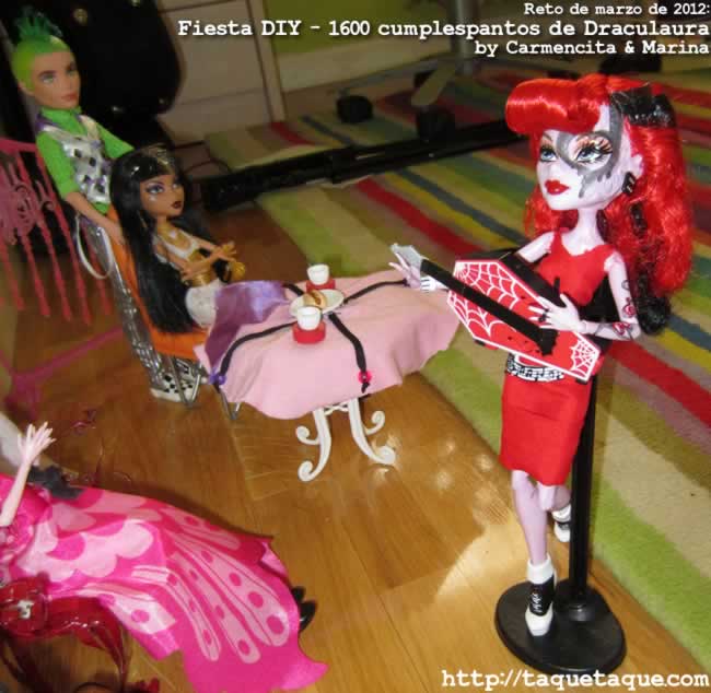 Reto de Marzo de 2012 - Fiesta DIY del 1600 Cumplespantos de Draculaura by Carmencita & Marina