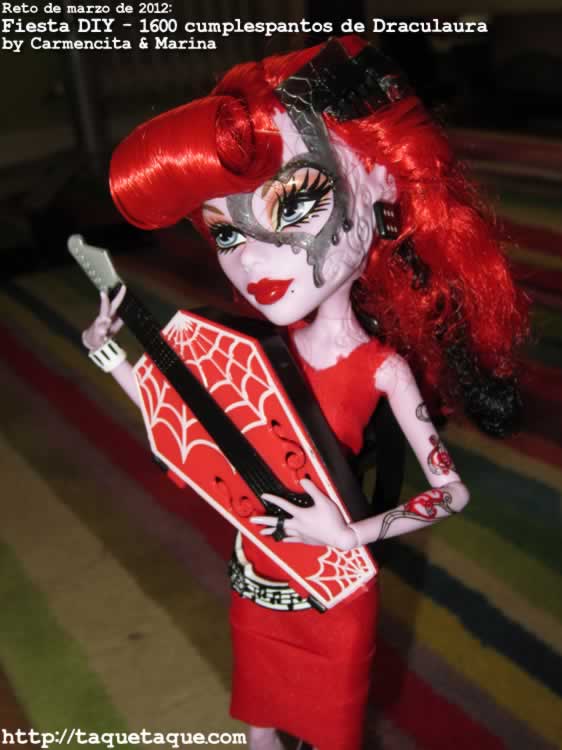 Reto de Marzo de 2012 - Fiesta DIY del 1600 Cumplespantos de Draculaura by Carmencita & Marina