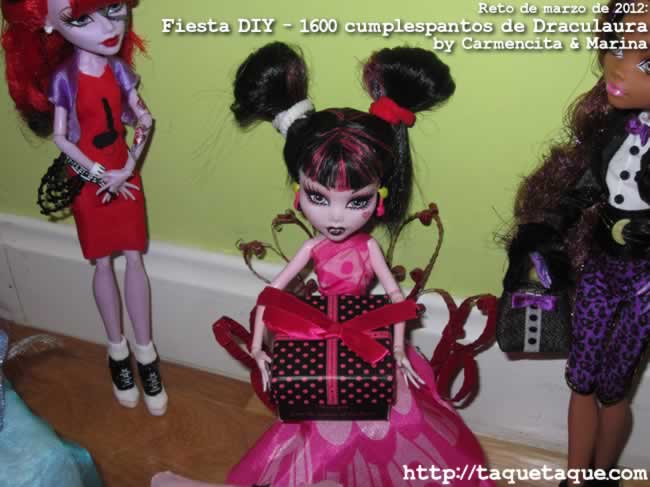 Reto de Marzo de 2012 - Fiesta DIY del 1600 Cumplespantos de Draculaura by Carmencita & Marina