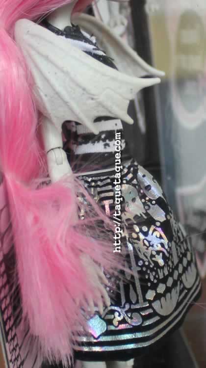 Rochelle Goyle y Roux, su mascota, ya forman parte de mi colección Monster High Rochelle Goyle y Roux, su mascota, ya forman parte de mi colección Monster High