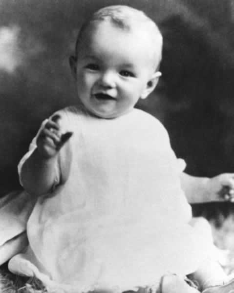 Norma Jeane Baker de bebé Norma Jeane Baker de bebé