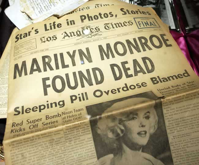 Portada de "Los Angeles Times" del 6 de agosto de 1962: Marilyn Monroe ha sido encontrada muerta por una sobredosis de barbitúricos Portada de "Los Angeles Times" del 6 de agosto de 1962: Marilyn Monroe ha sido encontrada muerta por una sobredosis de barbitúricos