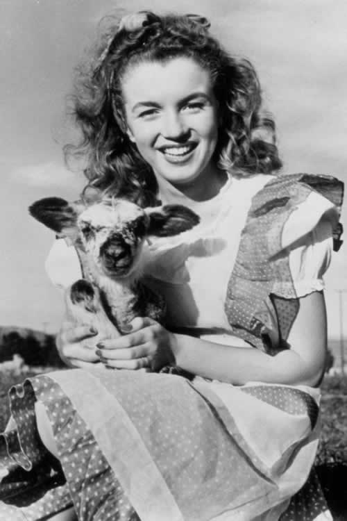 Norma Jeane Baker... Norma Jeane Baker...