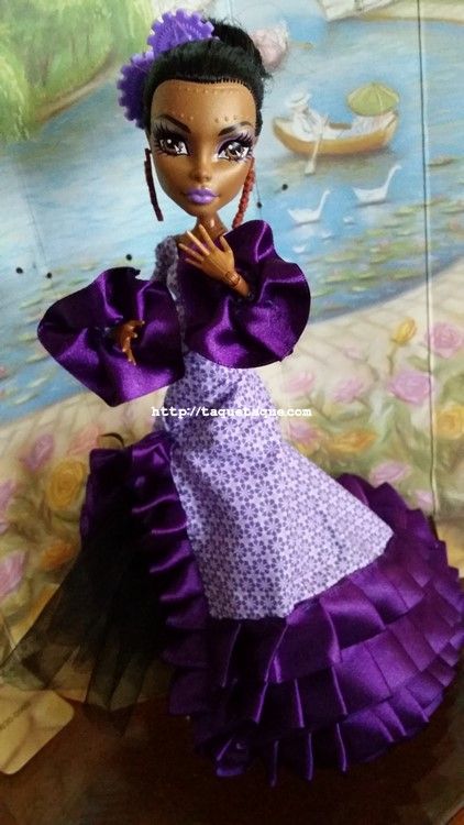Robecca Steam flamenca by Taqué-Taqué