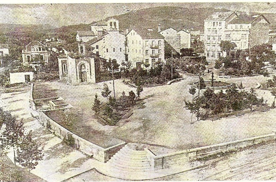 Ourense en 1908 - Antigua capilla de San Lázaro en el parque del mismo nombre Ourense en 1908 - Antigua capilla de San Lázaro en el parque del mismo nombre